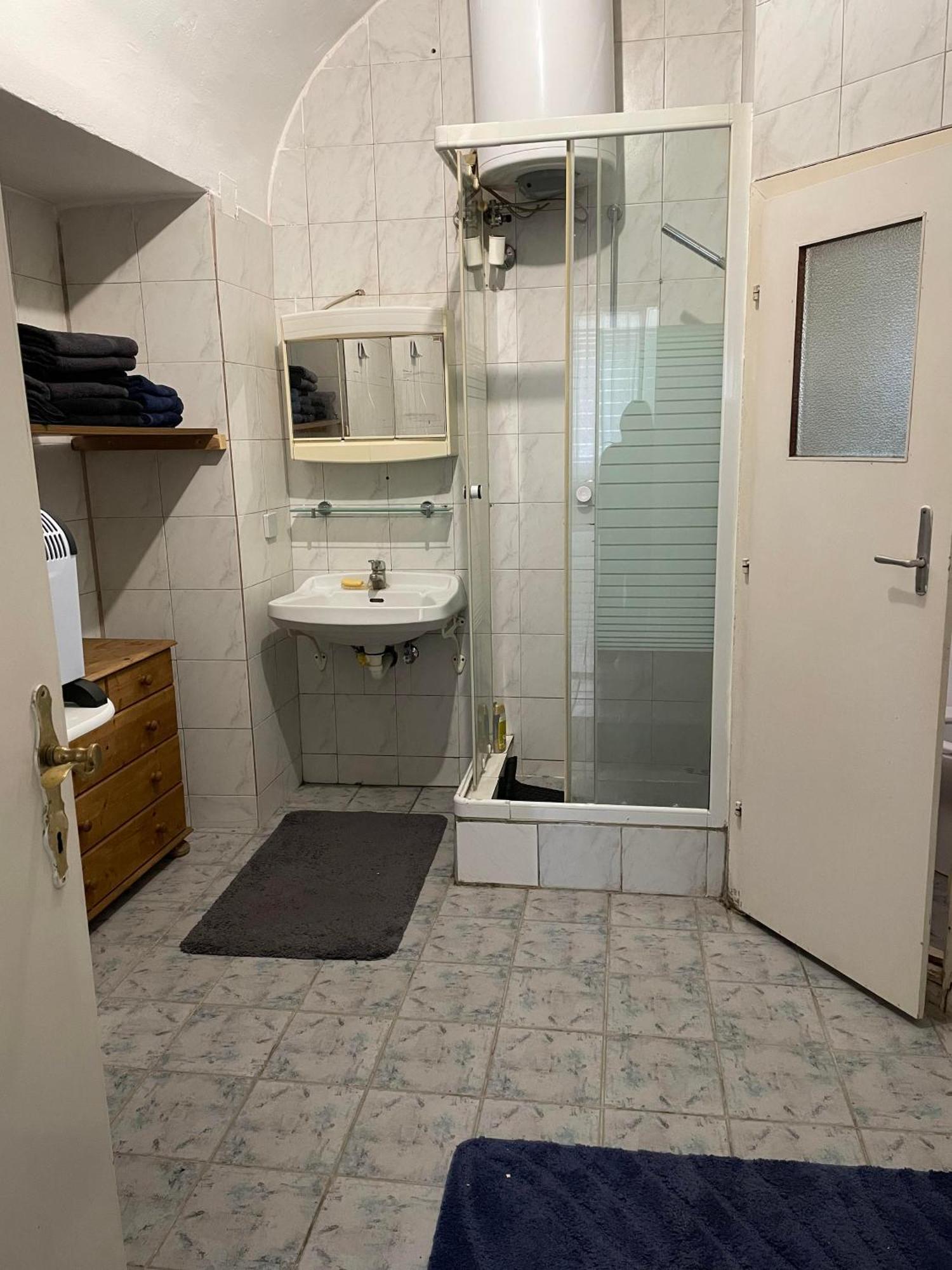 Appartement Gemuetlich Und Fein à Ebenfurth Extérieur photo